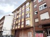 Piso en venta en Los Corrales de Buelna con 3 habitaciones, 2 baños y 101 m2 por 110.000 €