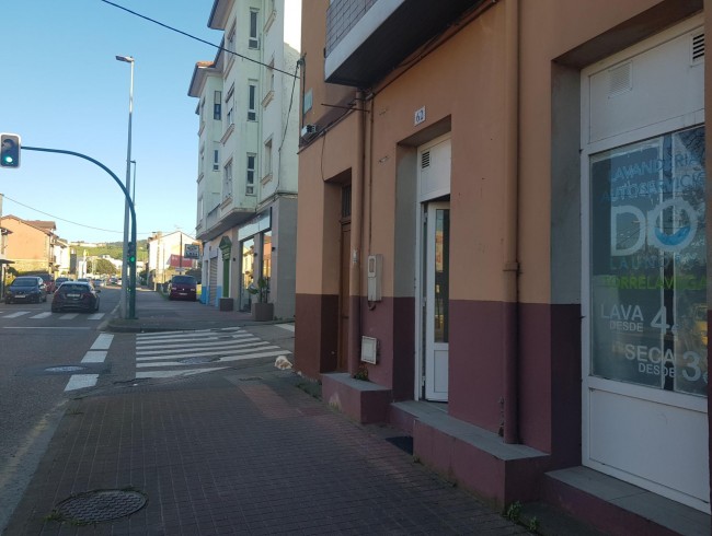 Local comercial en venta en Torrelavega con 31 m2 por 50.000 €